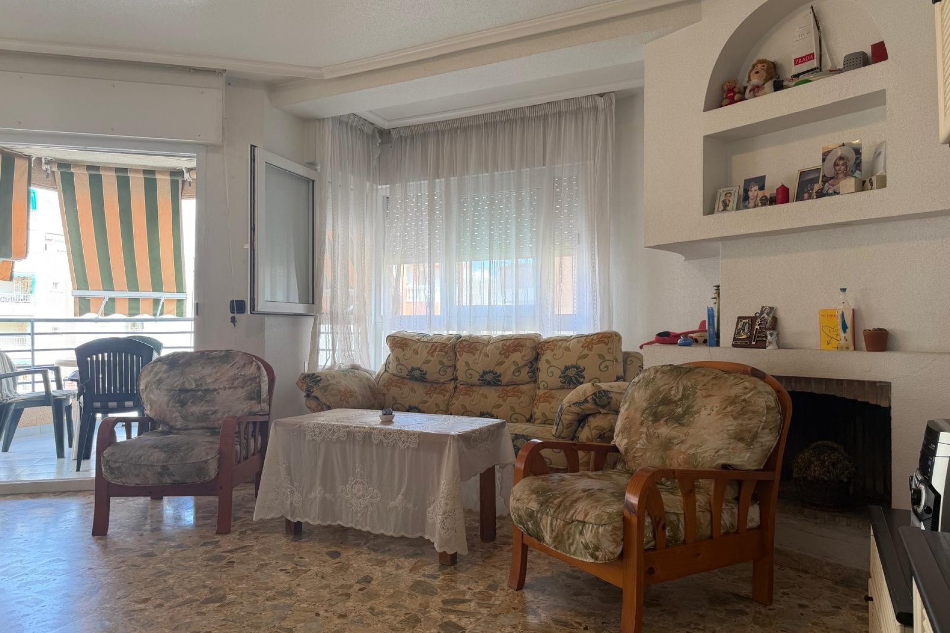 Resale - Apartamento - Torrevieja - Centro