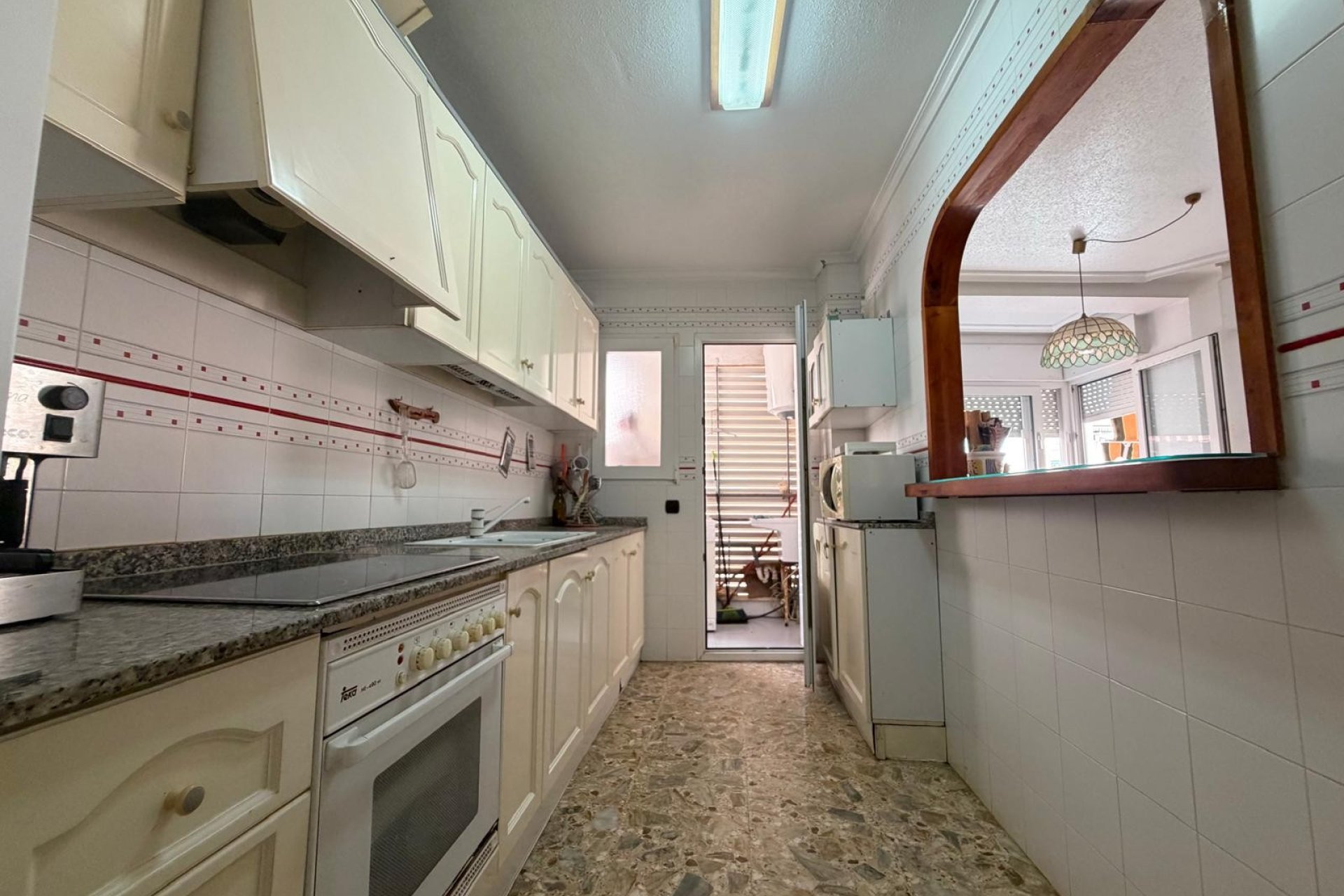 Resale - Apartamento - Torrevieja - Centro