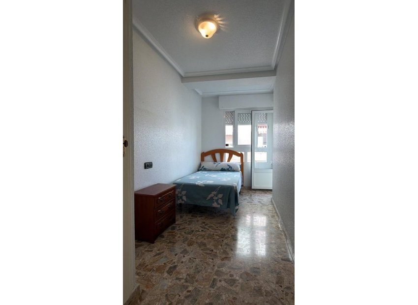 Resale - Apartamento - Torrevieja - Centro