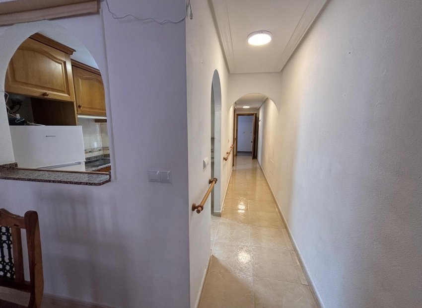 Resale - Apartamento - Torrevieja - Centro