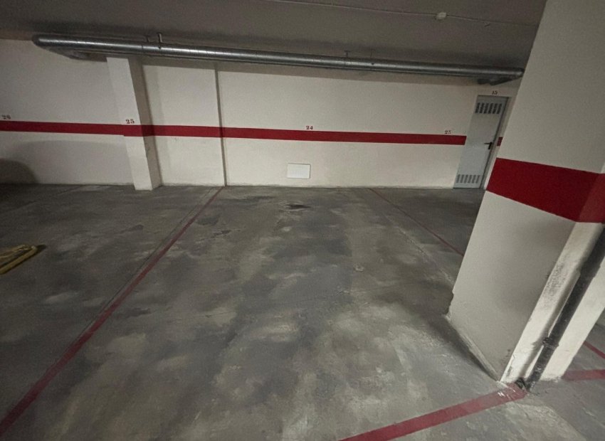 Resale - Apartamento - Torrevieja - Centro