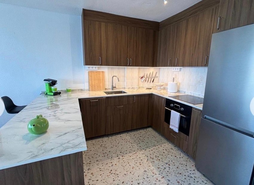 Resale - Apartamento - Torrevieja - Playa de los Locos