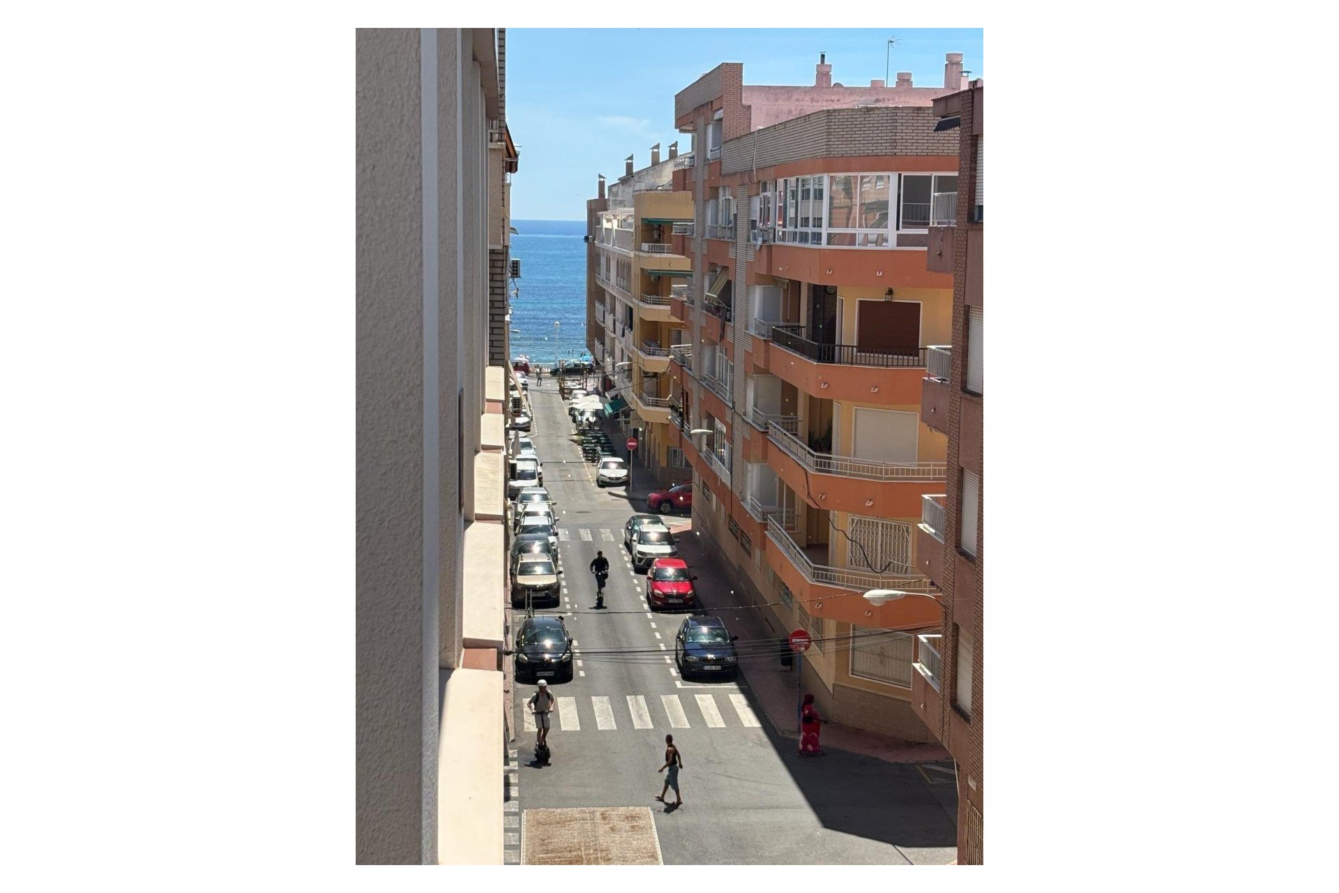 Resale - Apartamento - Torrevieja - Playa de los Locos