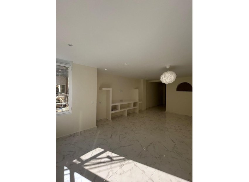 Resale - Apartamento - Torrevieja - torrevieja