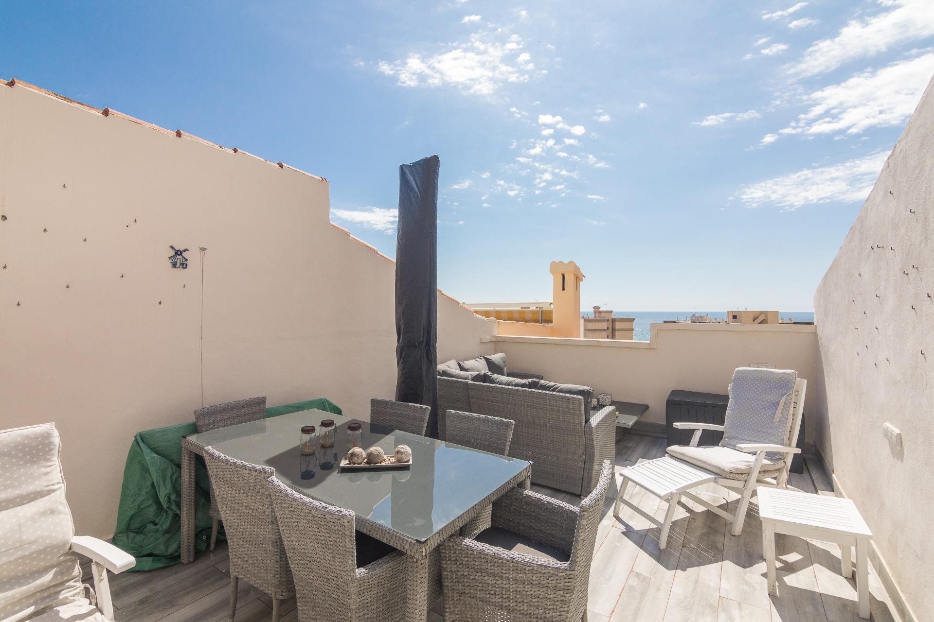 Resale - Bungalow - Arenales del Sol - Zona paseo maritimo