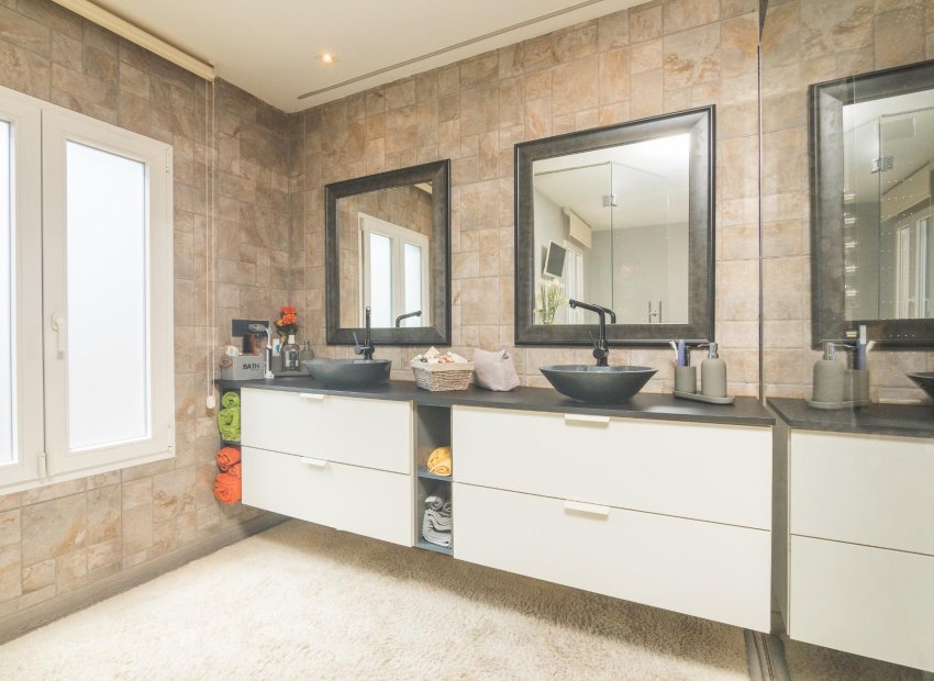 Resale - Bungalow - Arenales del Sol - Zona paseo maritimo