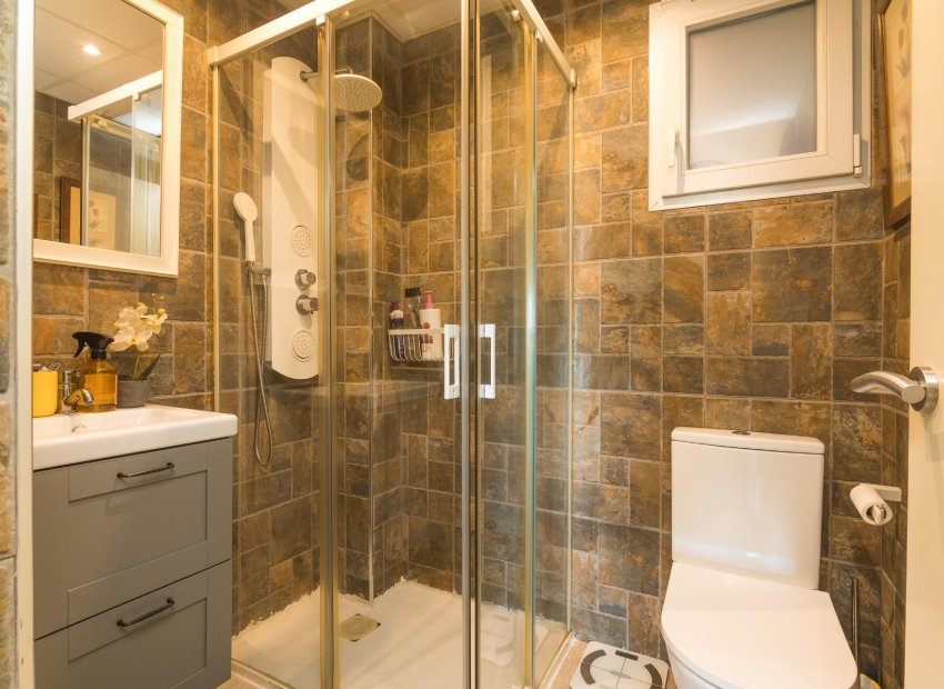 Resale - Bungalow - Arenales del Sol - Zona paseo maritimo