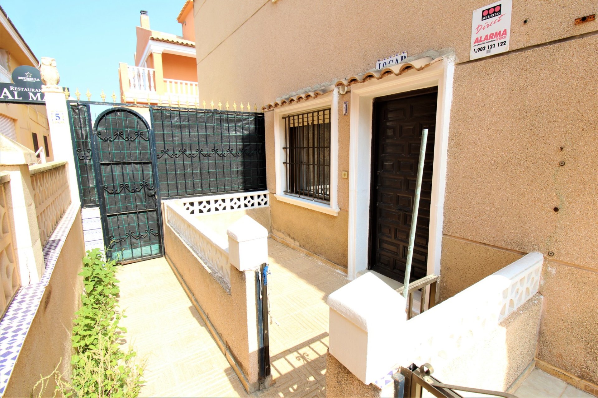 Resale - Bungalow - La Mata - Pueblo/ PLAYA