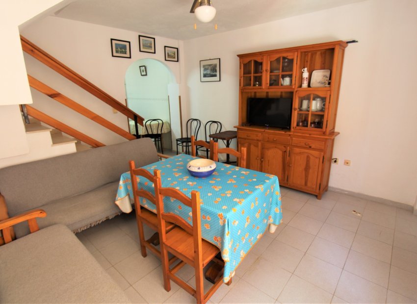 Resale - Bungalow - La Mata - Pueblo/ PLAYA