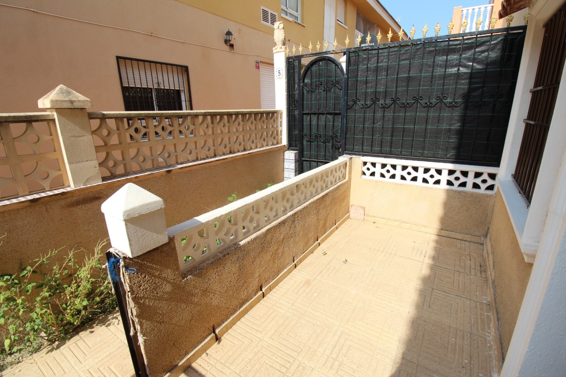 Resale - Bungalow - La Mata - Pueblo/ PLAYA