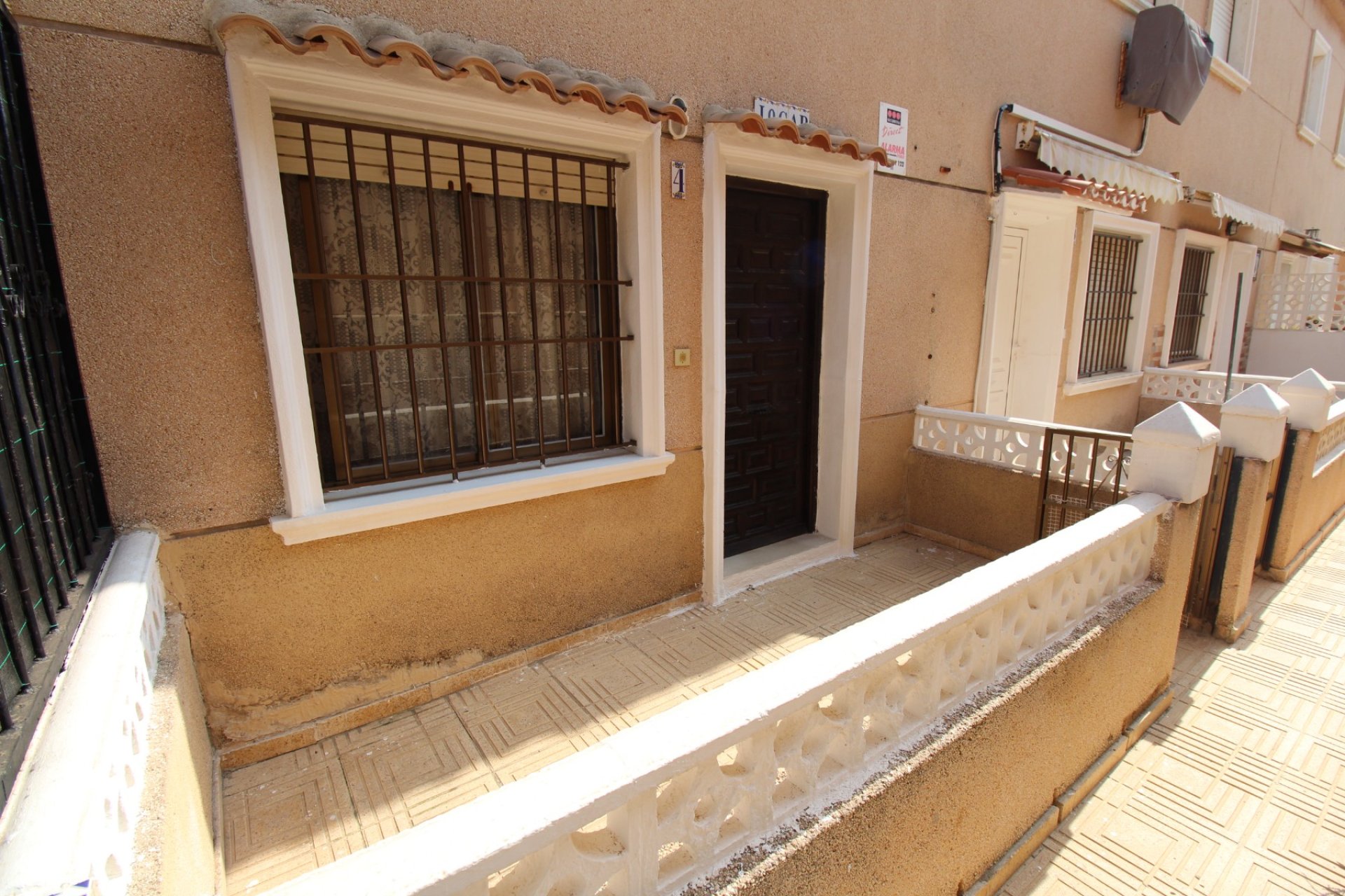 Resale - Bungalow - La Mata - Pueblo/ PLAYA