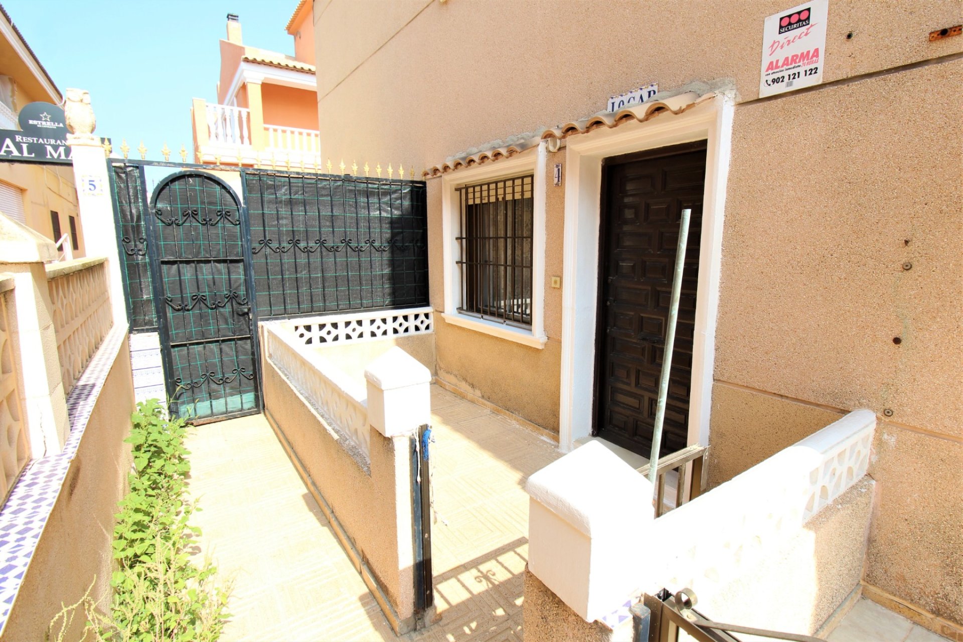 Resale - Bungalow - La Mata - Pueblo/ PLAYA