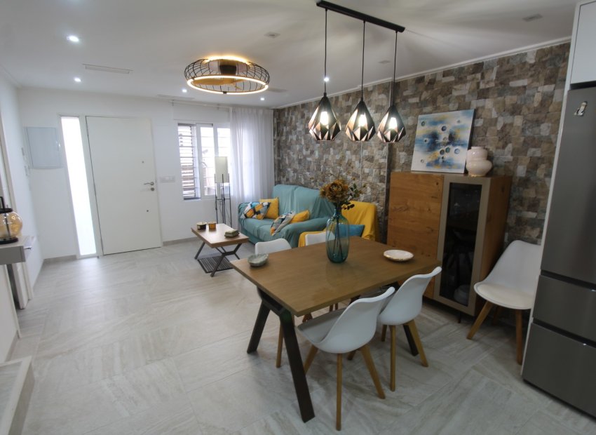 Resale - Bungalow - La Mata - Puerto Romano/PLAYA