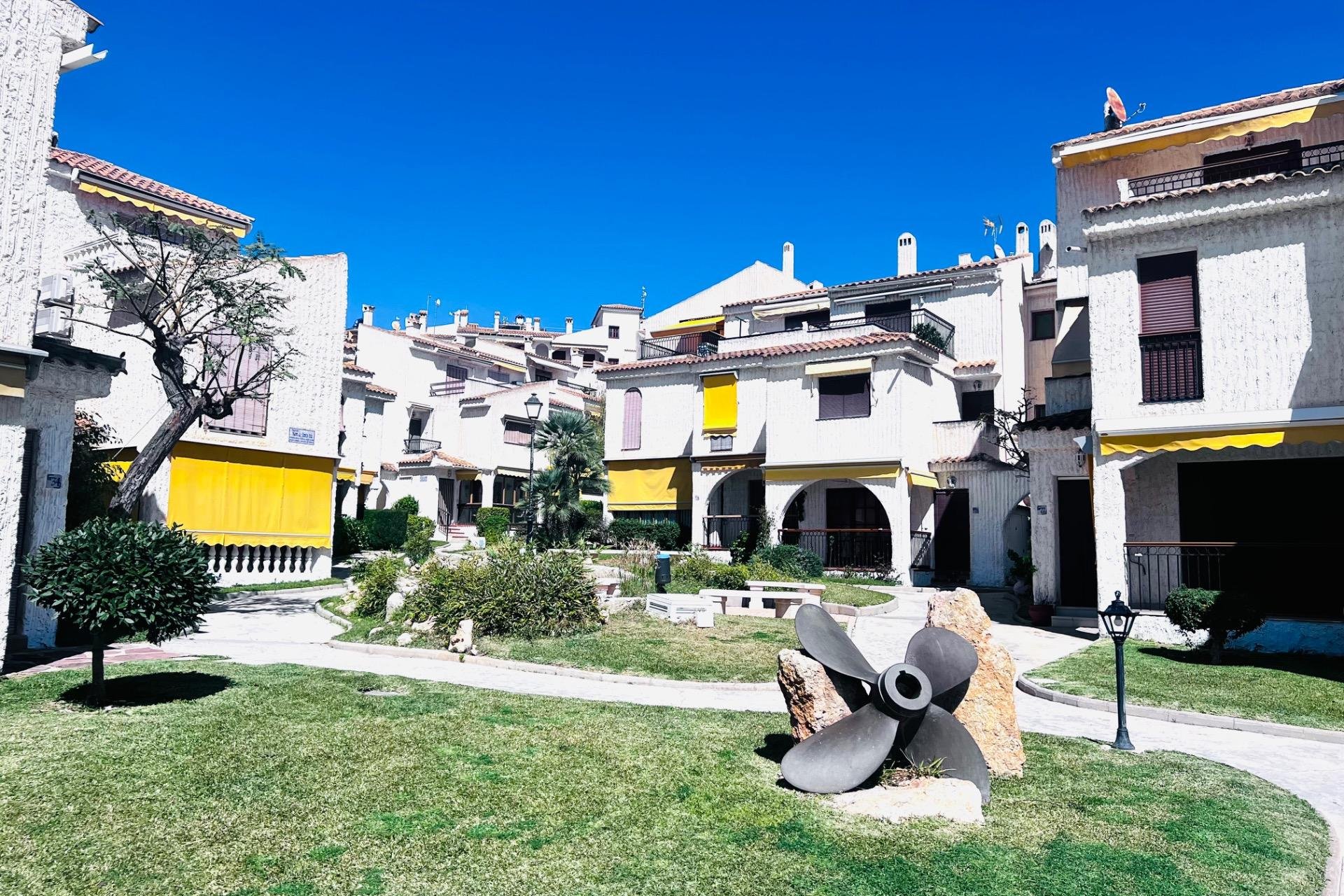 Resale - Bungalow - Santa Pola - Varadero