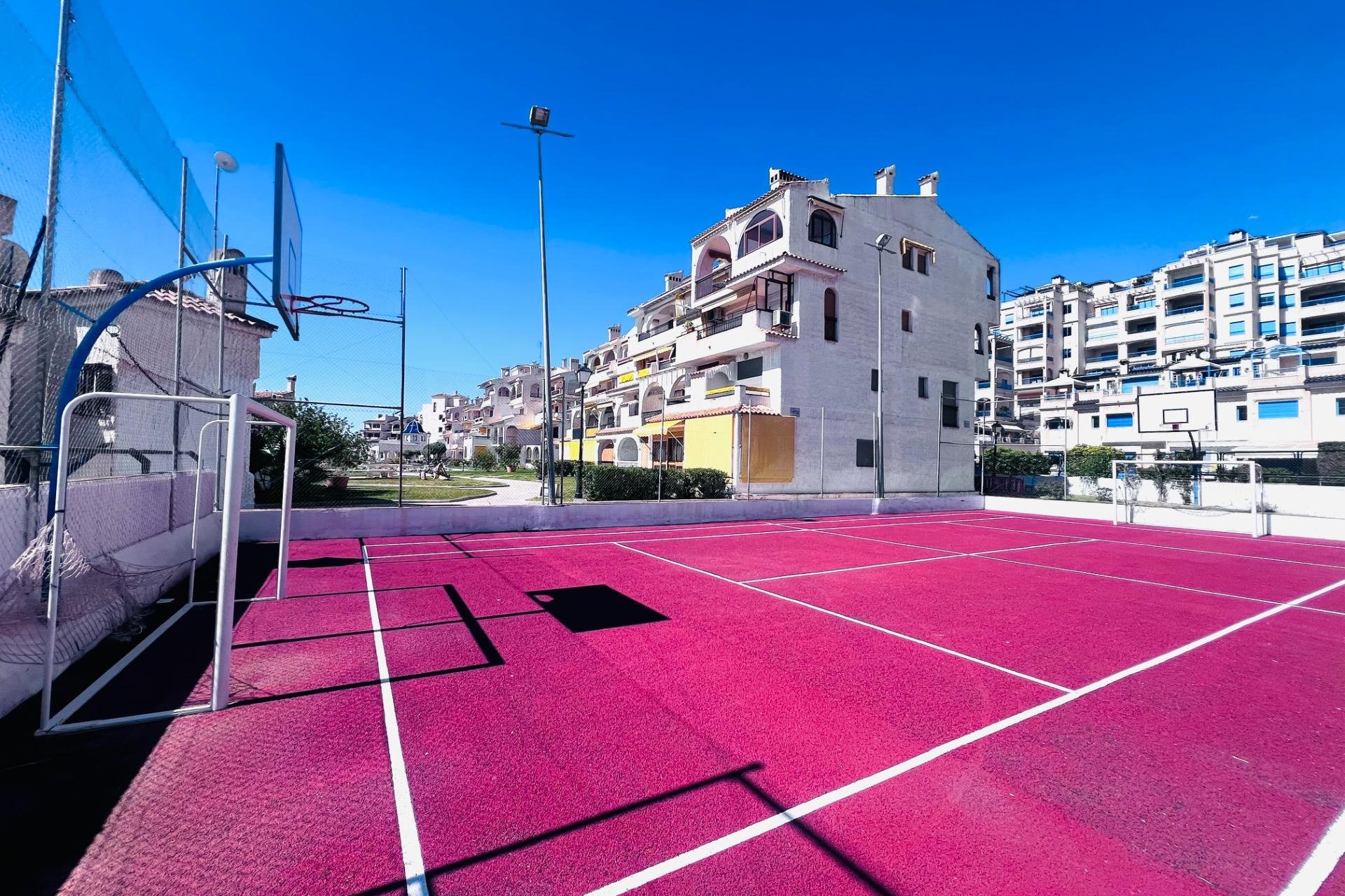 Resale - Bungalow - Santa Pola - Varadero