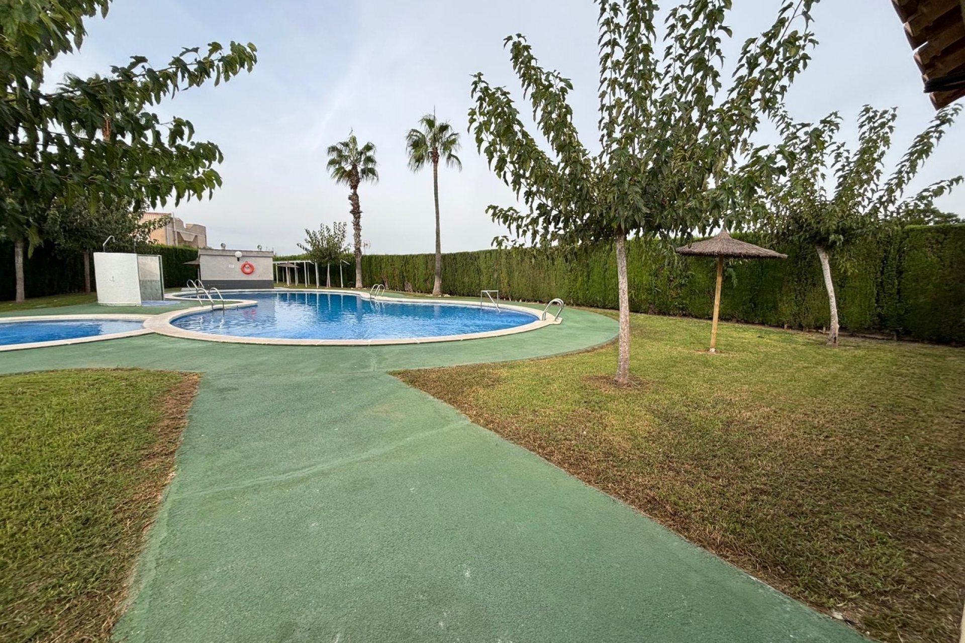 Resale - Bungalow - Torrevieja - La Siesta - El Salado - Torreta