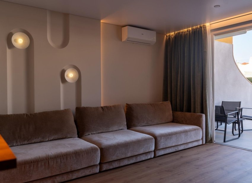 Resale - Bungalow - Torrevieja - Playa de los Naufragos