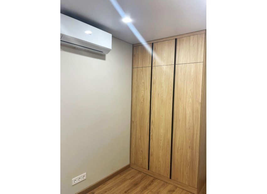Resale - Bungalow - Torrevieja - Playa de los Naufragos