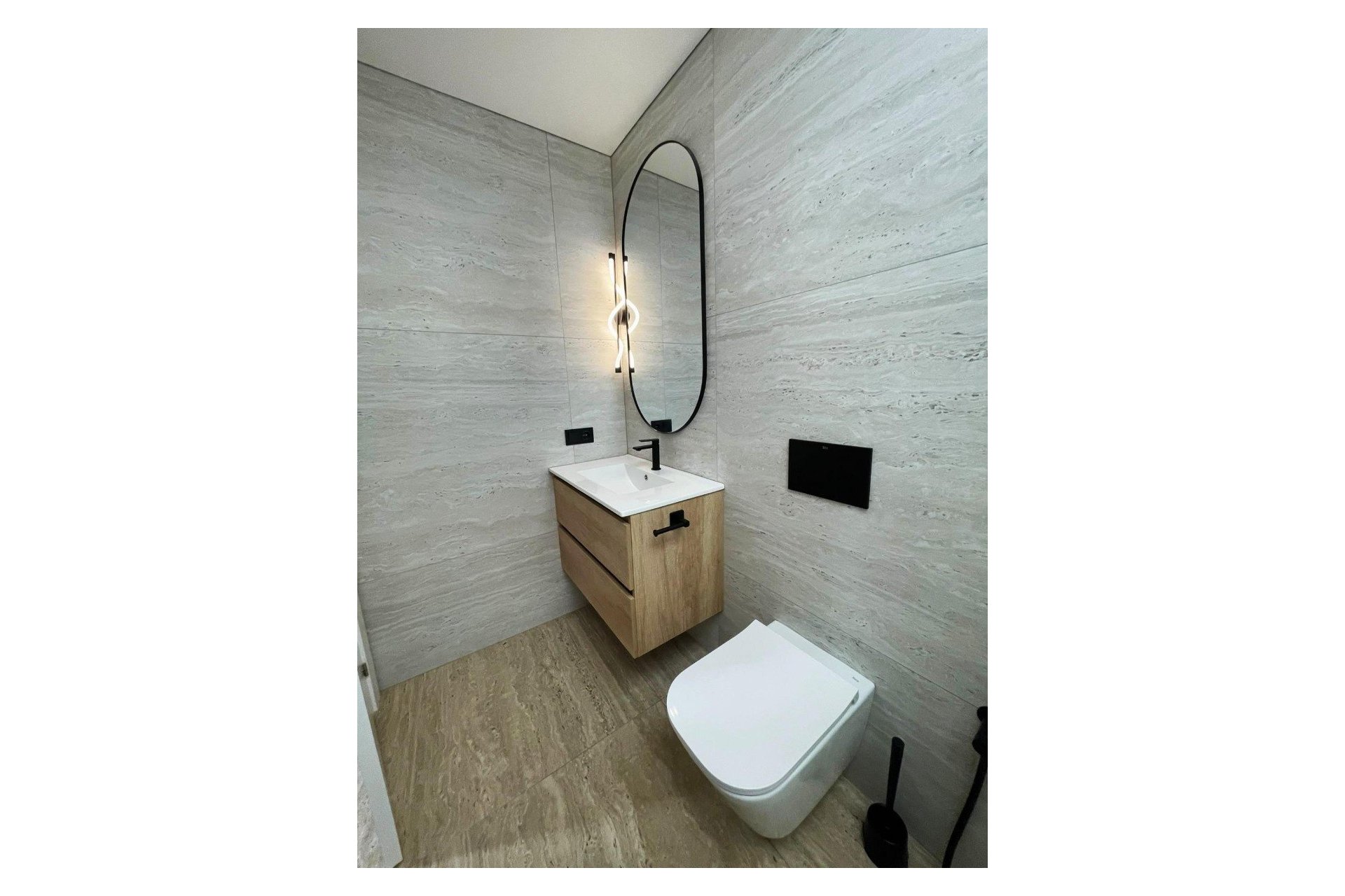 Resale - Bungalow - Torrevieja - Playa de los Naufragos