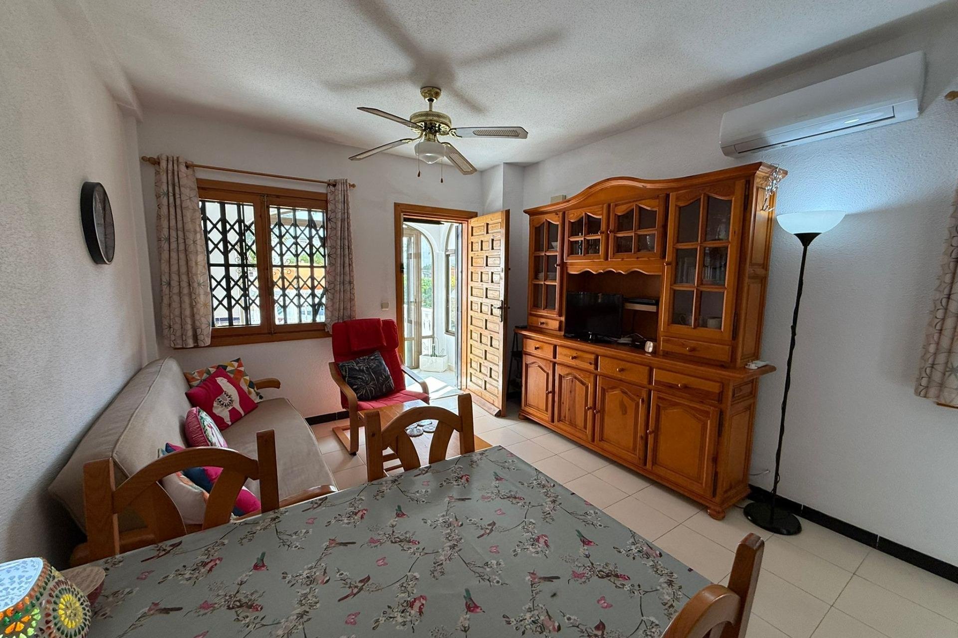 Resale - Bungalow - Torrevieja - Torreblanca