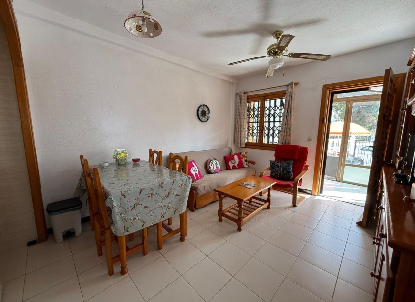 Resale - Bungalow - Torrevieja - Torreblanca