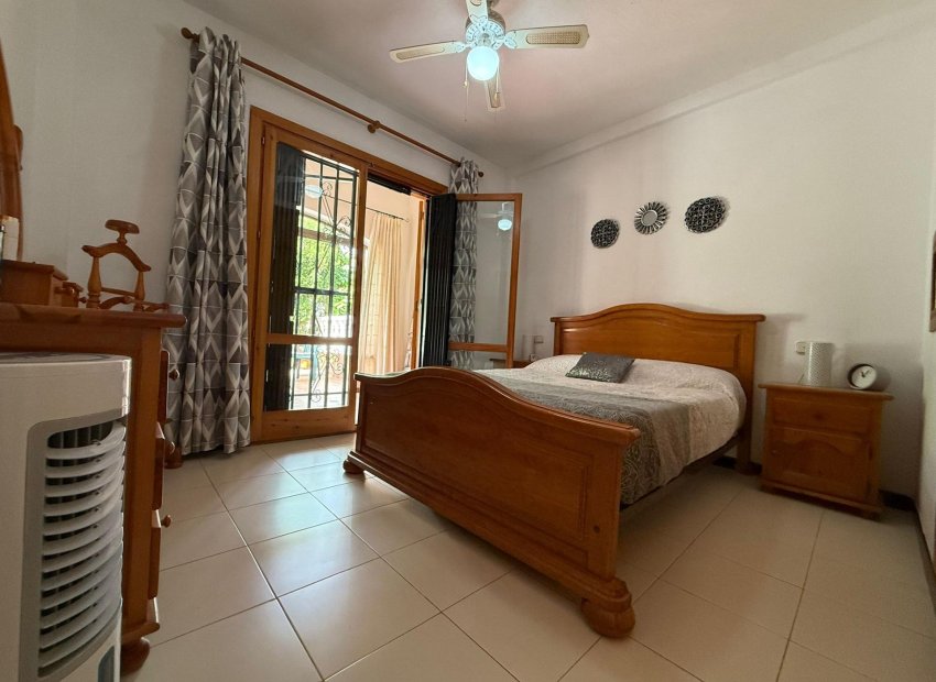 Resale - Bungalow - Torrevieja - Torreblanca