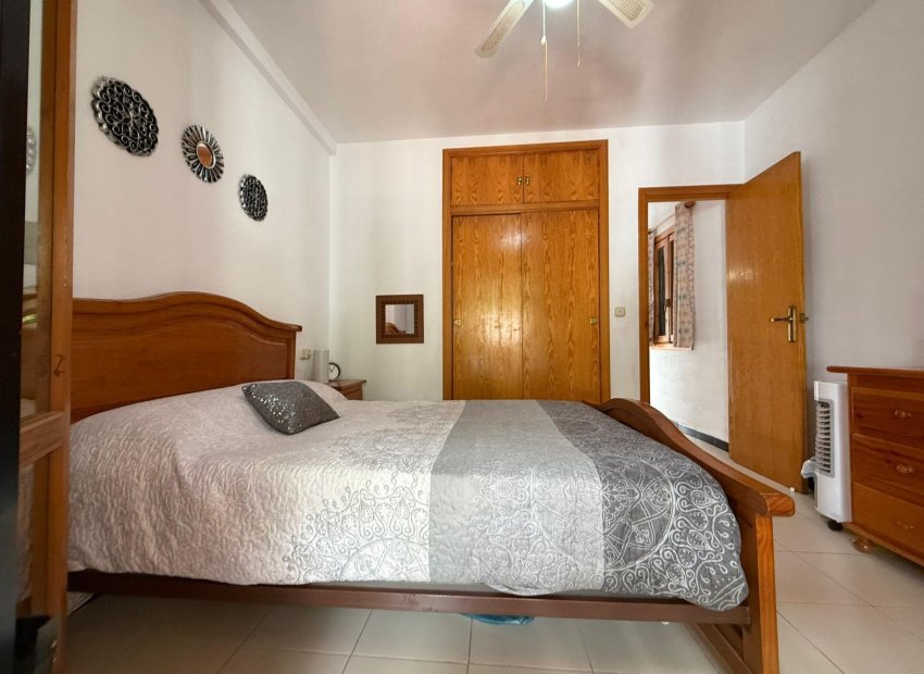 Resale - Bungalow - Torrevieja - Torreblanca