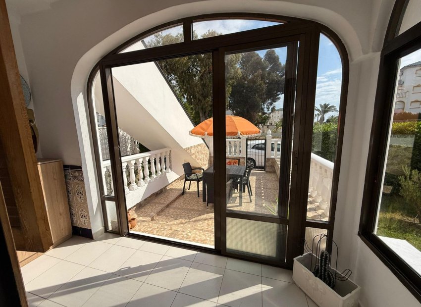 Resale - Bungalow - Torrevieja - Torreblanca