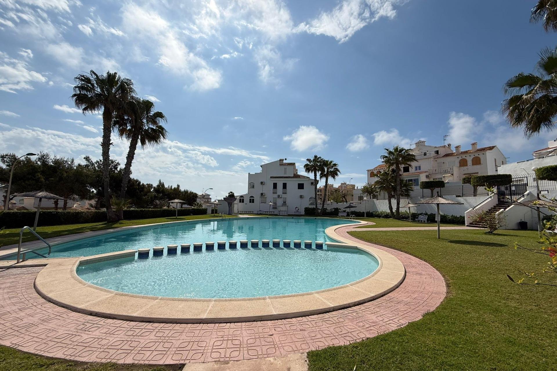 Resale - Bungalow - Torrevieja - Torreblanca