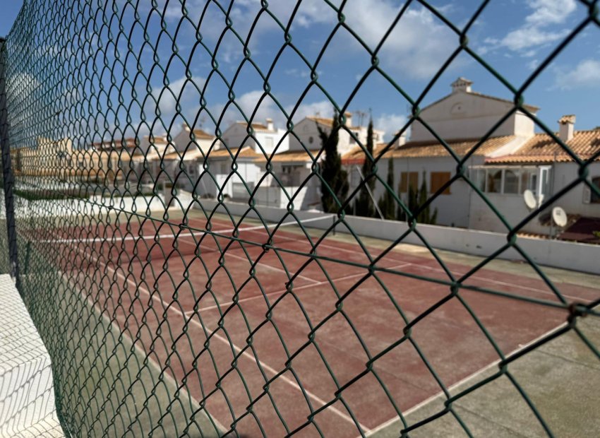 Resale - Bungalow - Torrevieja - Torreblanca
