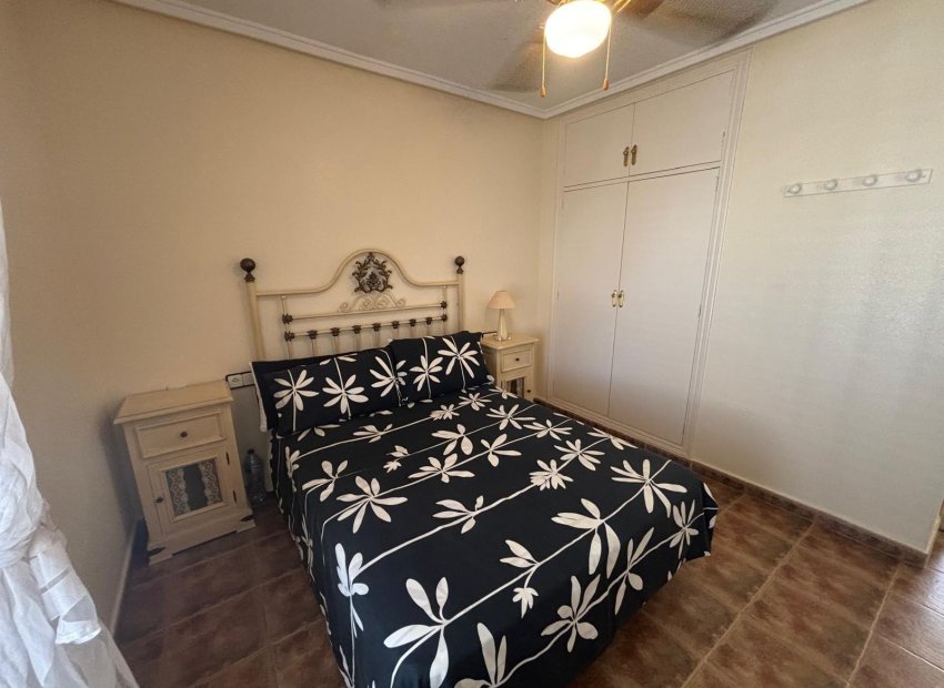 Resale - Casa Tipo Dúplex - Torrevieja - Los Frutales