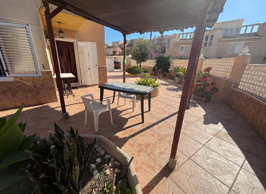 Resale - Casa Tipo Dúplex - Torrevieja - Los Frutales