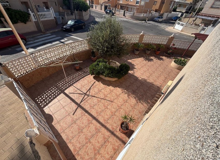 Resale - Casa Tipo Dúplex - Torrevieja - Los Frutales