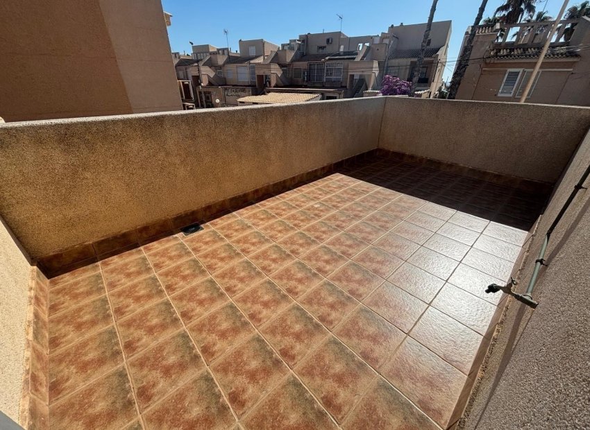 Resale - Casa Tipo Dúplex - Torrevieja - Los Frutales