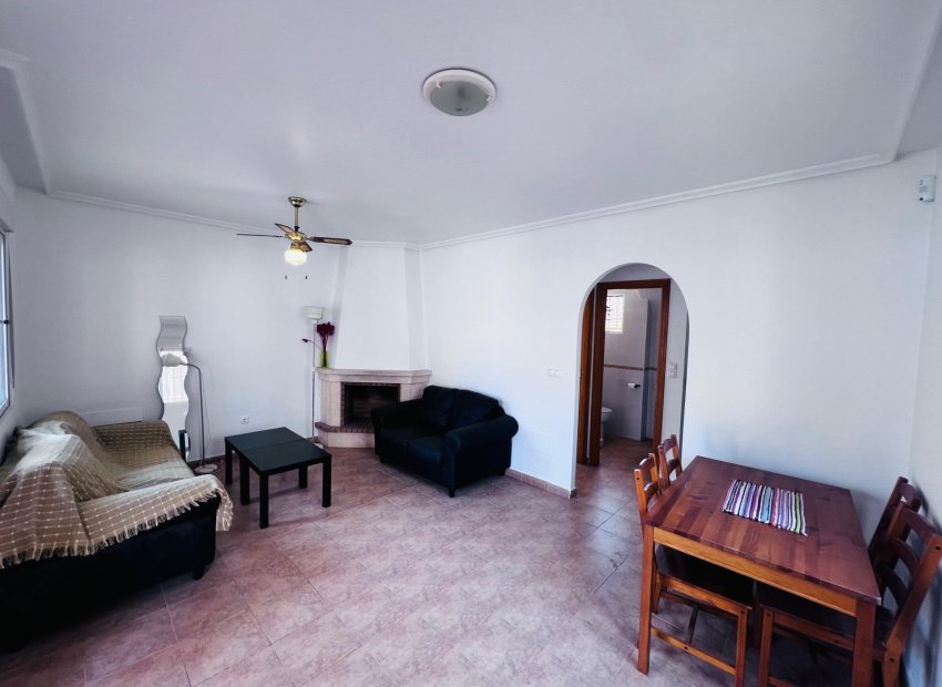 Resale - Chalet - Algorfa - Urb. lo crispin