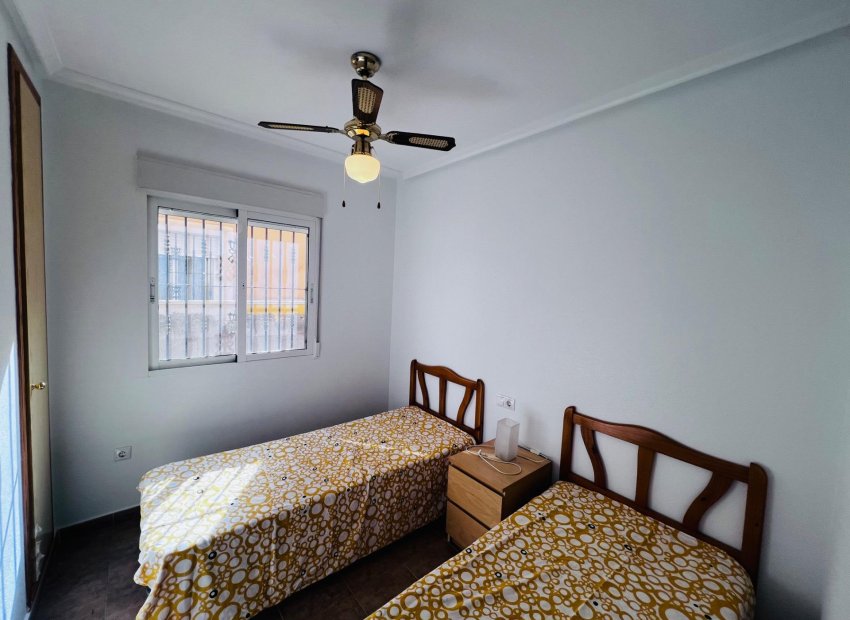 Resale - Chalet - Algorfa - Urb. lo crispin