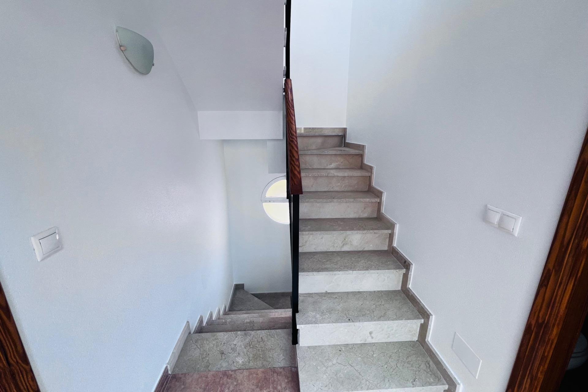 Resale - Chalet - Algorfa - Urb. lo crispin