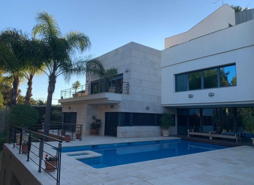 Resale - Chalet - Alicante - Playa de San Juan