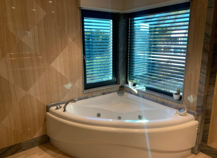 Resale - Chalet - Alicante - Playa de San Juan