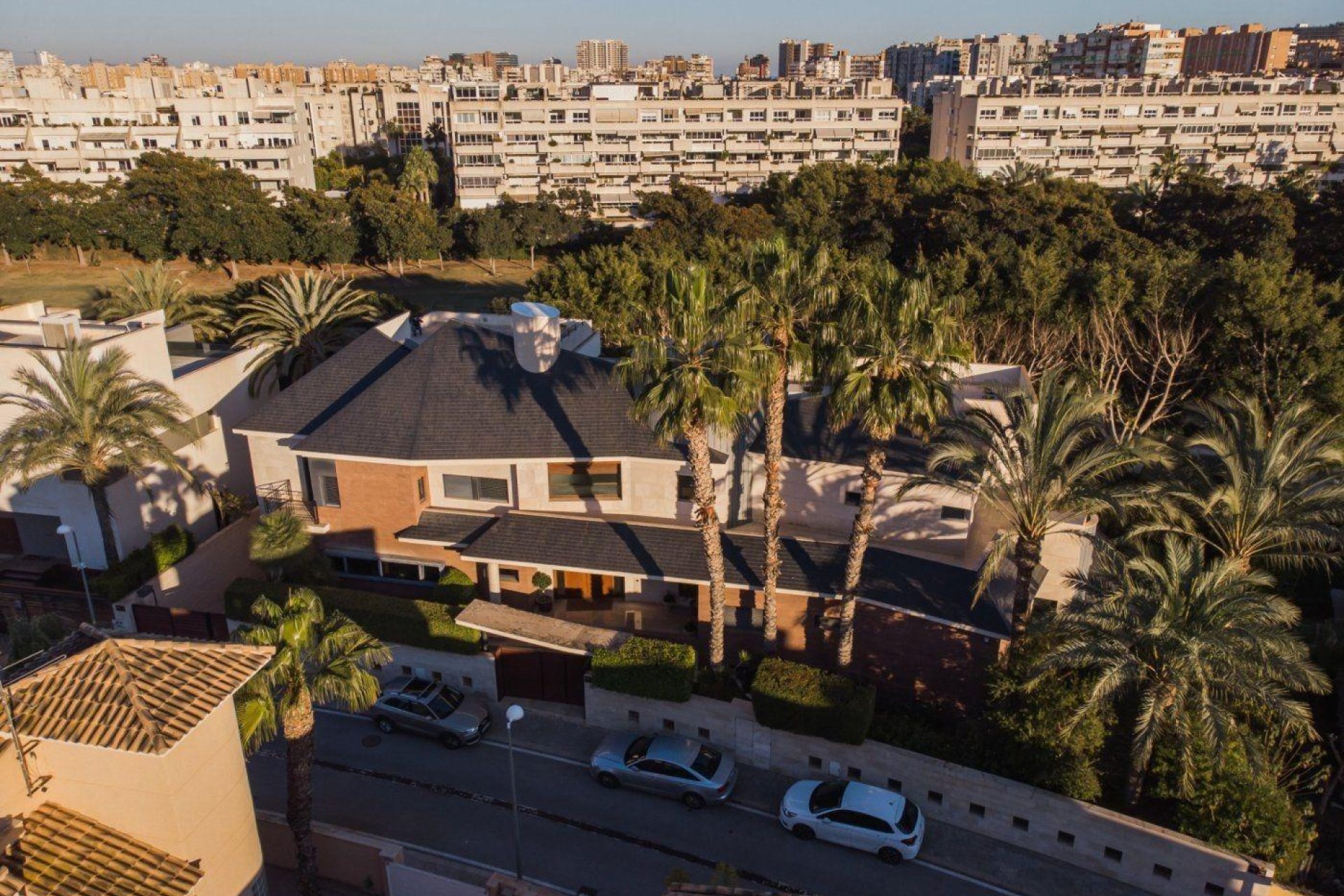 Resale - Chalet - Alicante - Playa de San Juan