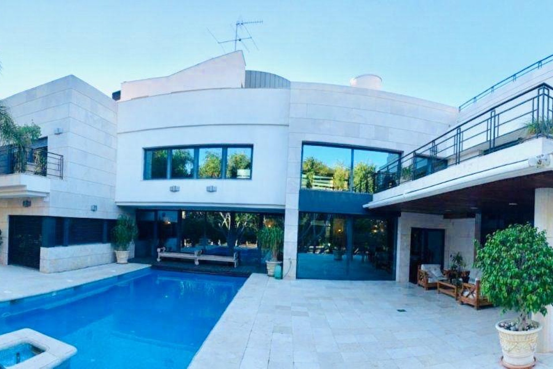 Resale - Chalet - Alicante - Playa de San Juan