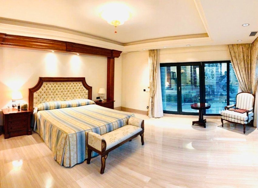 Resale - Chalet - Alicante - Playa de San Juan