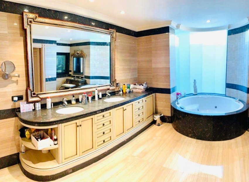 Resale - Chalet - Alicante - Playa de San Juan