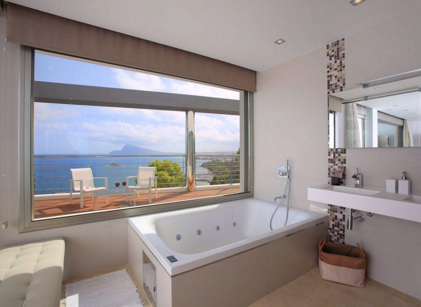 Resale - Chalet - Altea - Zona de Mascarat