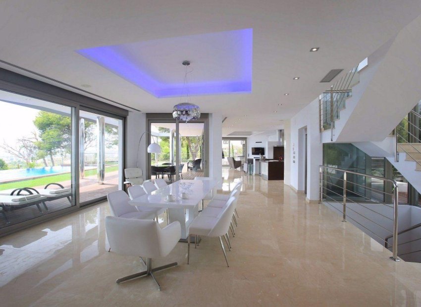 Resale - Chalet - Altea - Zona de Mascarat