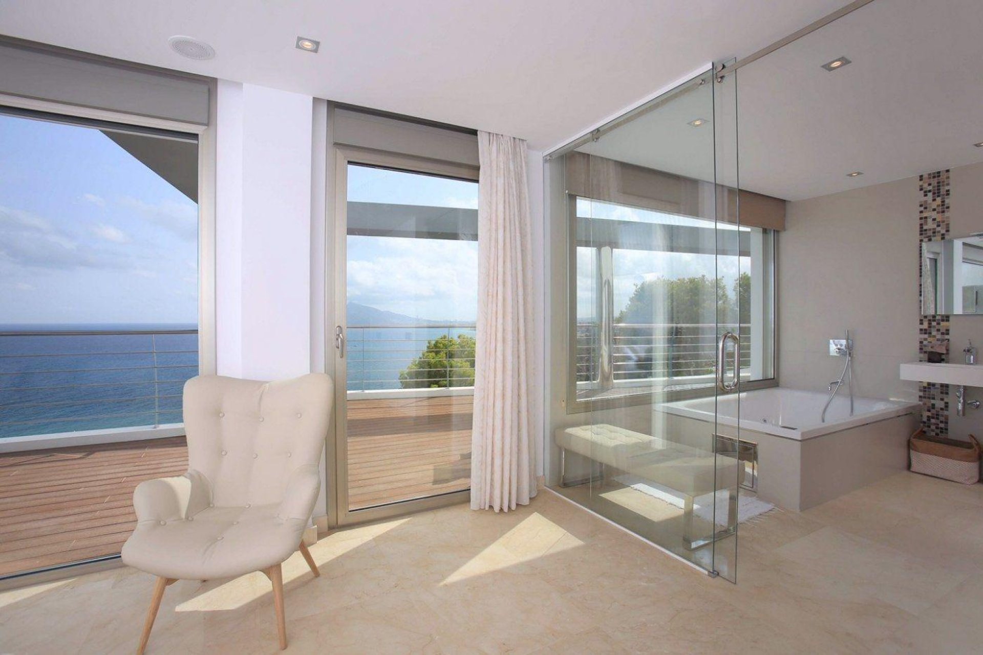 Resale - Chalet - Altea - Zona de Mascarat