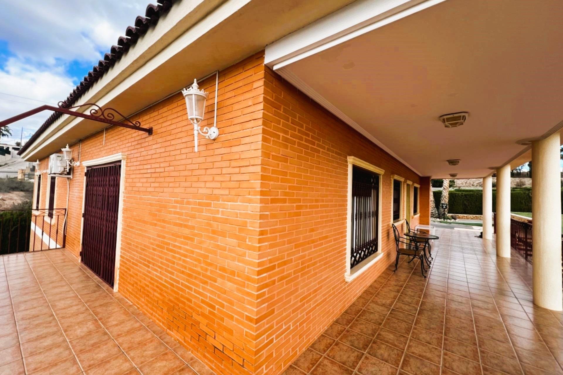 Resale - Chalet - Elche - La Galia-Bonavista