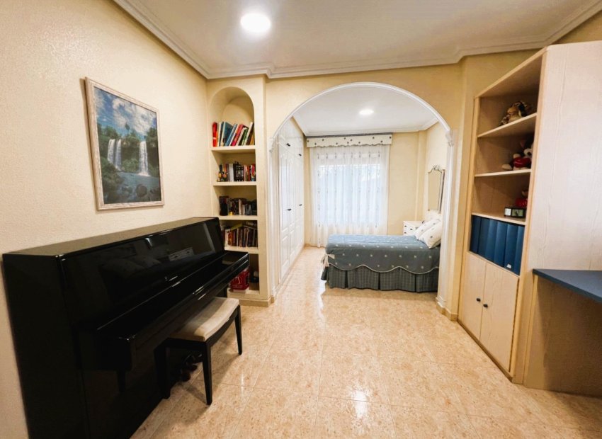 Resale - Chalet - Elche - La Galia-Bonavista