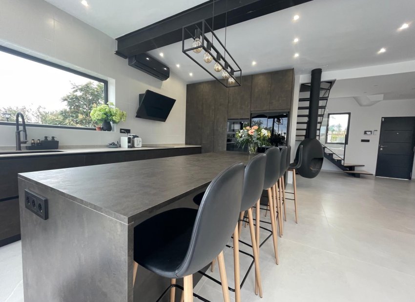 Resale - Chalet - Elche Pedanías - Alzabares