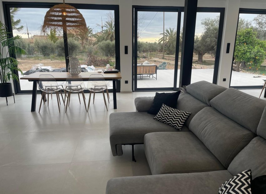 Resale - Chalet - Elche Pedanías - Alzabares